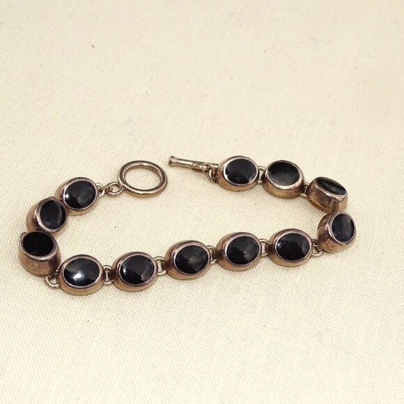 Vintage 950 Sterling Silver and Onyx 7 1/2" Toggle Bracelet - Picture 2 of 7